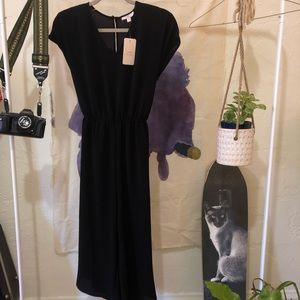 Come vintage black jumper never worn before